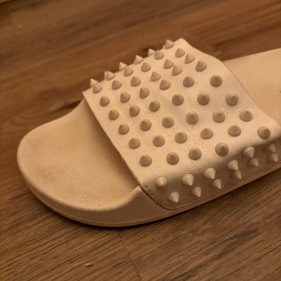 Steve Madden Studded Slide Sandals White Size 9 - Picture 2 of 8